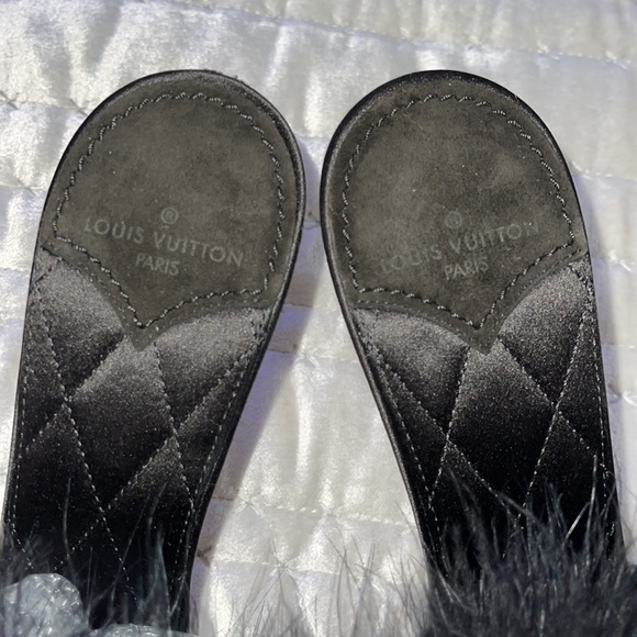 Louis Vuitton 100% Authentic GORGEOUS PAIR of slip on heels w rhinestones. - Picture 6 of 14